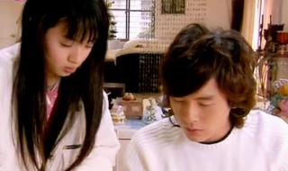 如果有一天我不在你的身边,你还会想起我吗,记得我爱过你 请记得我爱过你